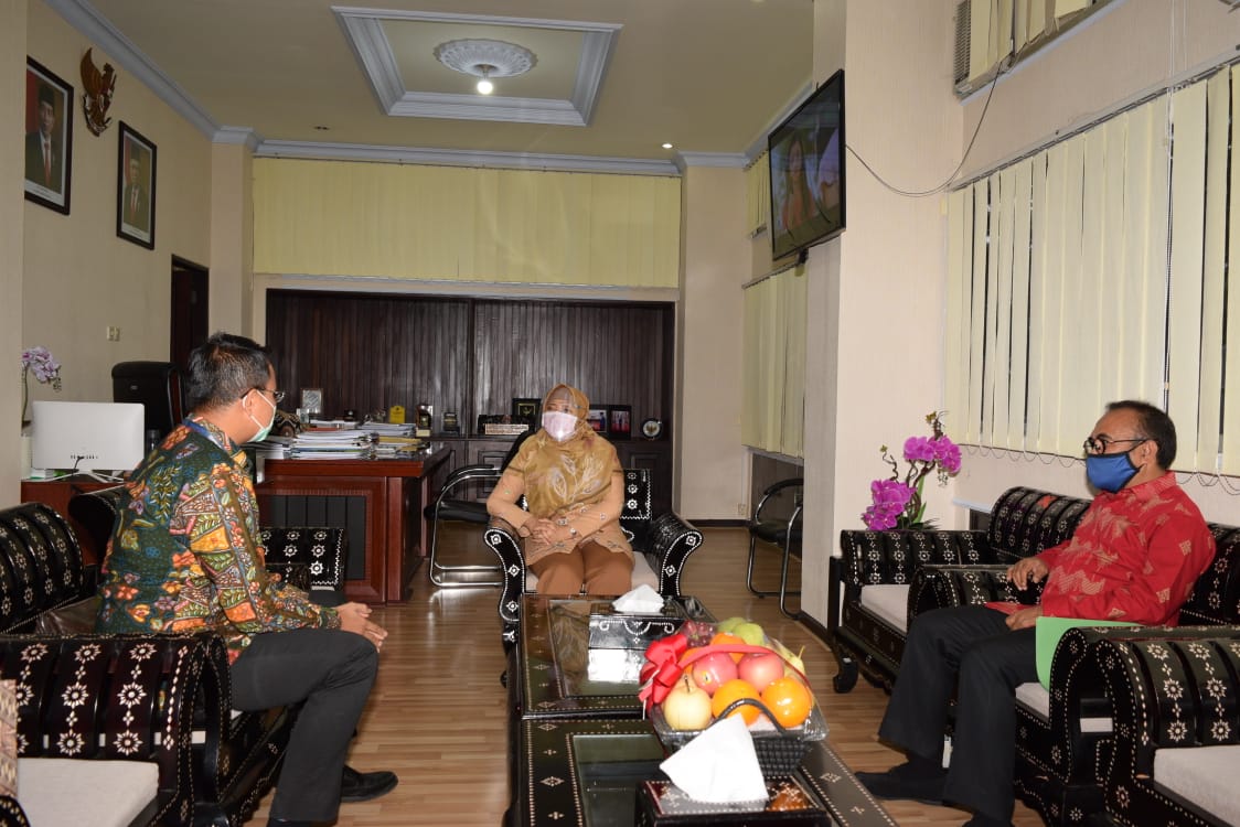 BRI DimintaTerus Bantu dan Dampingi Pelaku UMKM di NTB